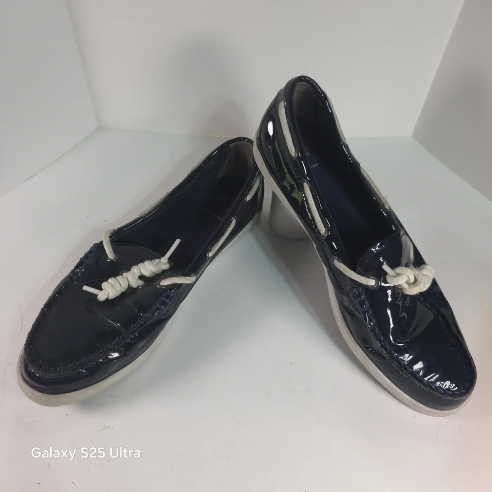Cole Haan‎ Nantucket Camp Moc Navy Blue Patent Leather Boat Shoes Women's Sz 8.5